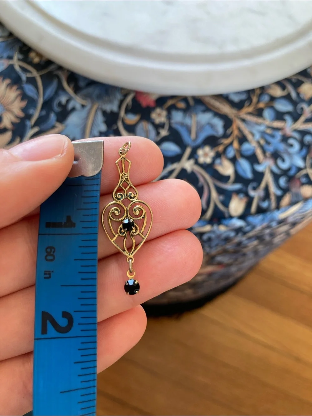 Vintage Victorian Revival Gold-Plated Garnet Glass Stones Lavaliere Pendant
